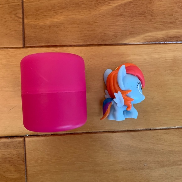 My Little Pony Set 5 Figure Viaggio Con 2 Personaggi Misteriosi - Giocattoli Per Bambini 4+ Anni